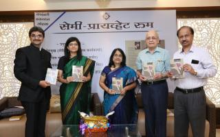 सेमी प्रायव्हेट रूम - दिमाखदार प्रकाशन समारंभ