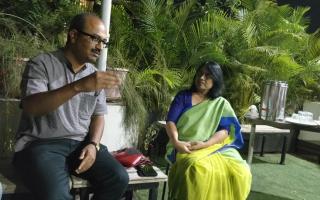 अन्वर हुसेन याचं चित्र प्रदर्शन आणि मुलाखत!!!