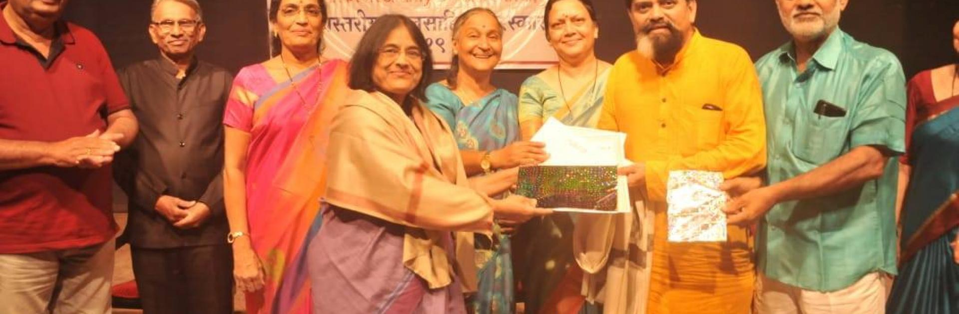 तंत्रज्ञ जीनियसला विज्ञानातला पुरस्कार प्रदान!